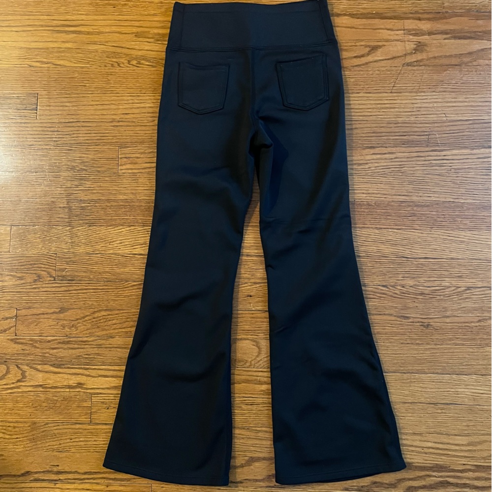 Black Winter Thermal Flare Leggings with Pockets - Picture 7 of 7